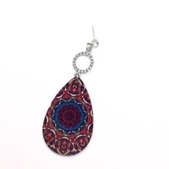 New NWT Silver-Tone Rhinestone Painted Wood Dangle Earrings - Picture 2 of 6